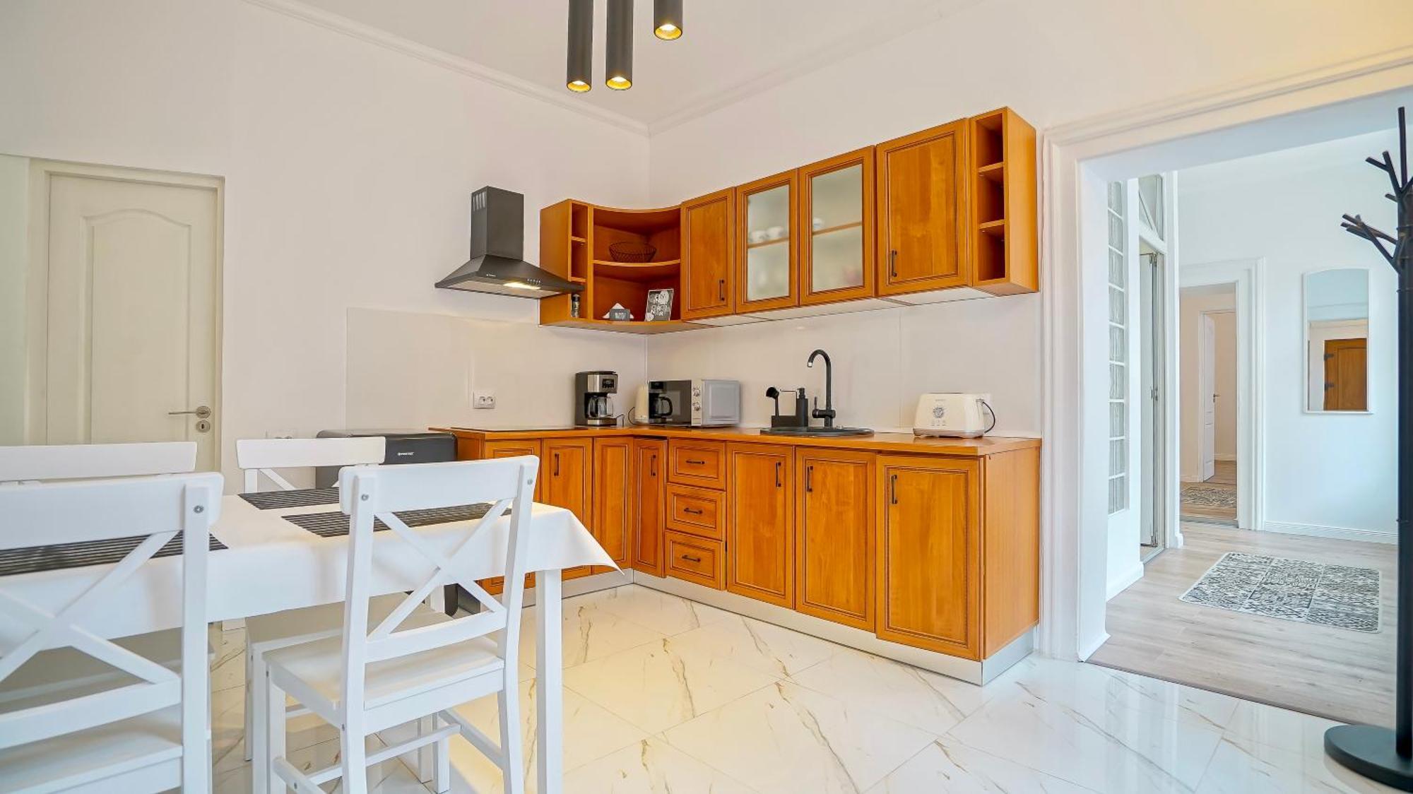Comfort Apartment Baritiu Braşov Exteriör bild